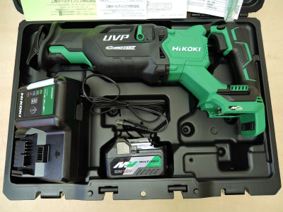 セーバソー
HiKOKI
CR36DA