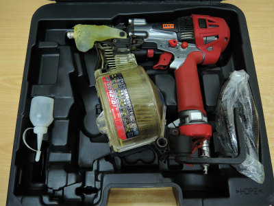 エア釘打機
マックス
HN-50N2