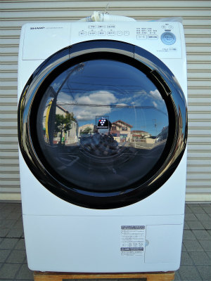 ドラム式洗濯乾燥機
SHARP
2020年製
