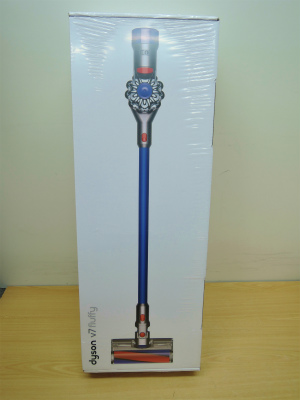 掃除機
ダイソン
SV11FF 新品