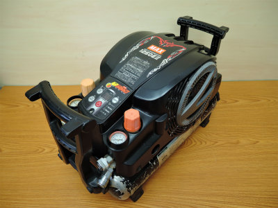 2021年9月買取
エアコンプレッサ
MAX AK-HL1250E2