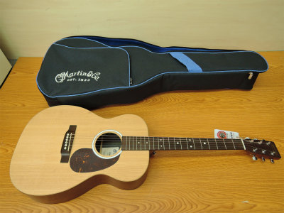 2022年3月買取
アコースティックギター
Martin 00-X2E-01