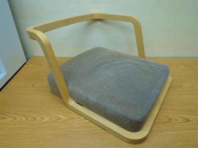Tendo（天童木工）
座椅子